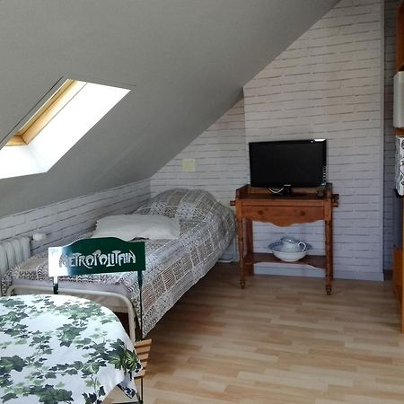 La Tourterelle Lägenhet La Rivière-Saint-Sauveur Exteriör bild