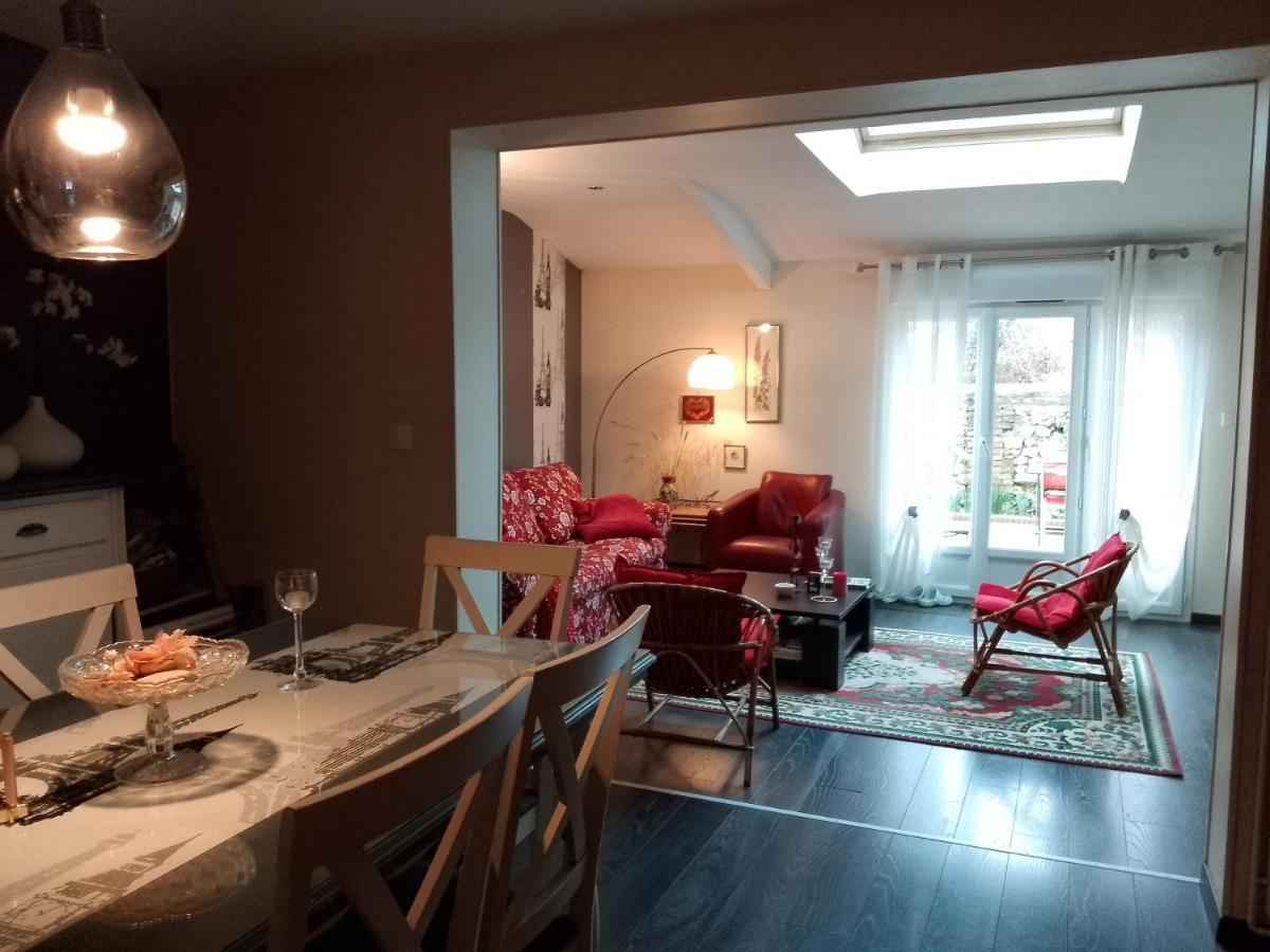 La Tourterelle Lägenhet La Rivière-Saint-Sauveur Exteriör bild